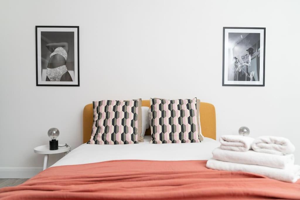 Two Bedroom Apartment By Buonomo Stays Short Lets & Serviced Accommodation In Balham With Balcony Londen Buitenkant foto